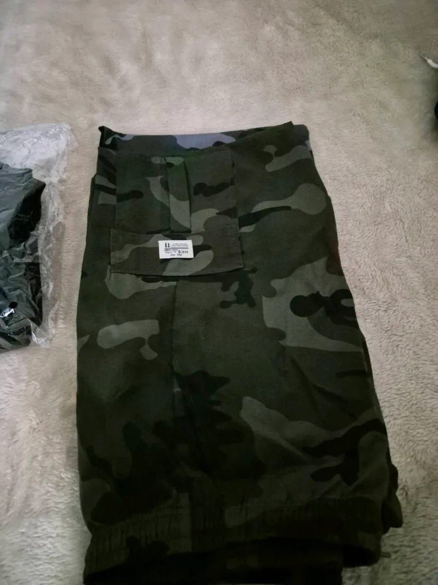 JEANS/COMBATS - Image 1