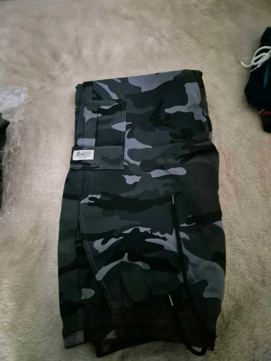 JEANS/COMBATS - Image 3