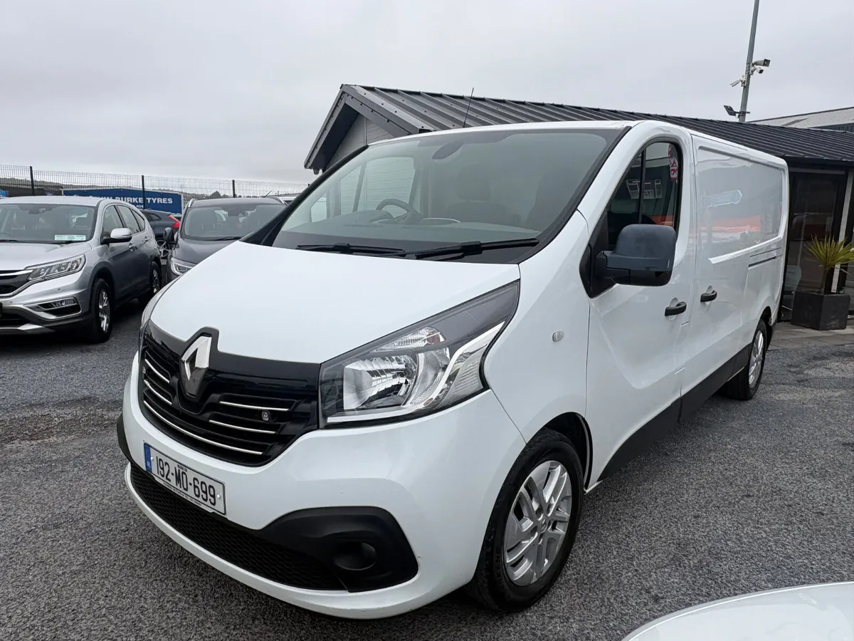2019 Renault Trafic LL29 ENERGY DCI 125 SPORT PANE - Image 2