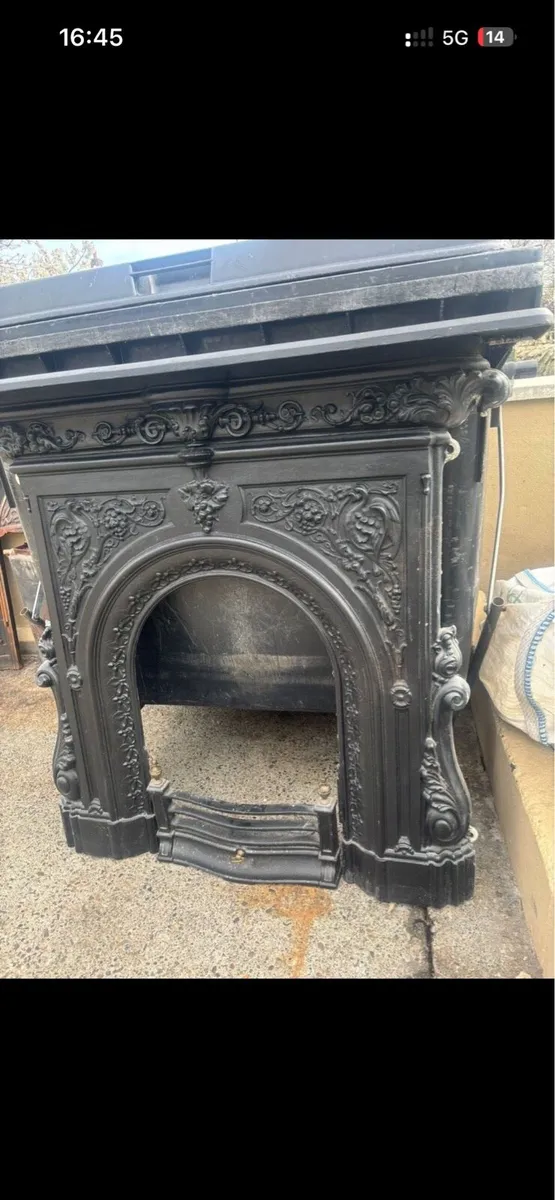 Cast iron fireplace - Image 3