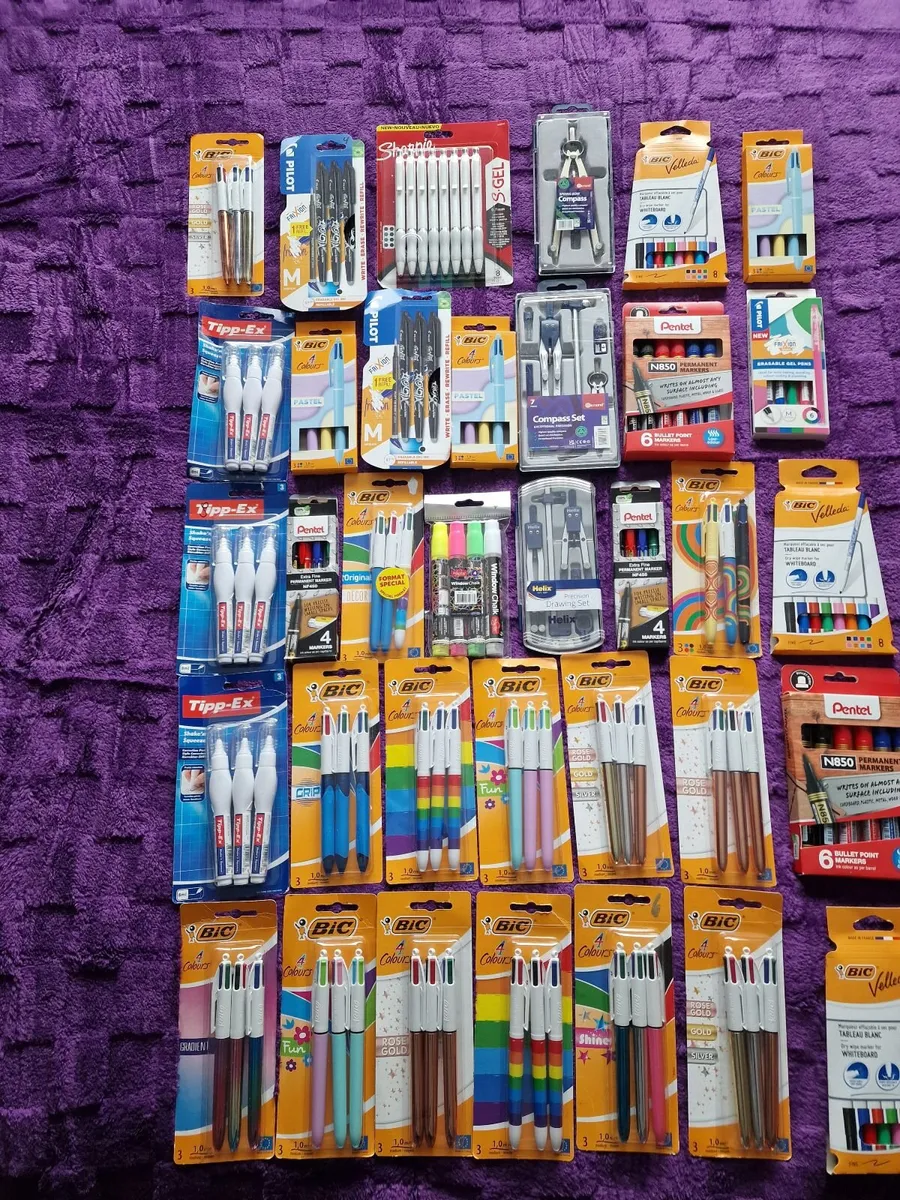 Bundle of pens,compass sets,tipp-ex,,markers etc - Image 2