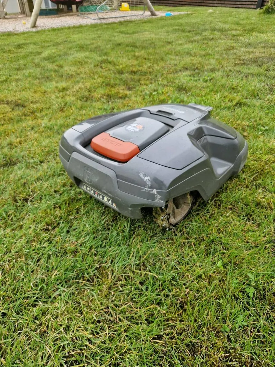 Husqvarna Automower 315 - Image 2