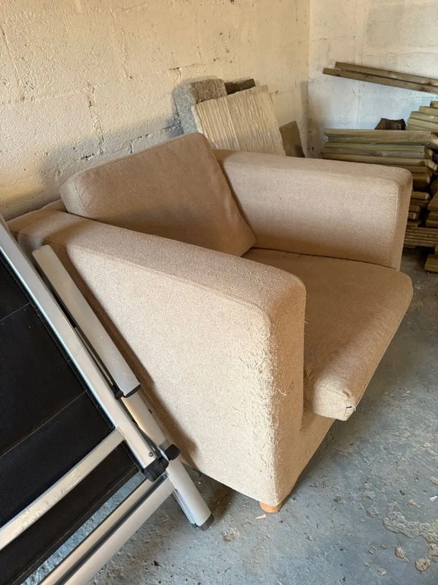 Large Armchair - Image 3