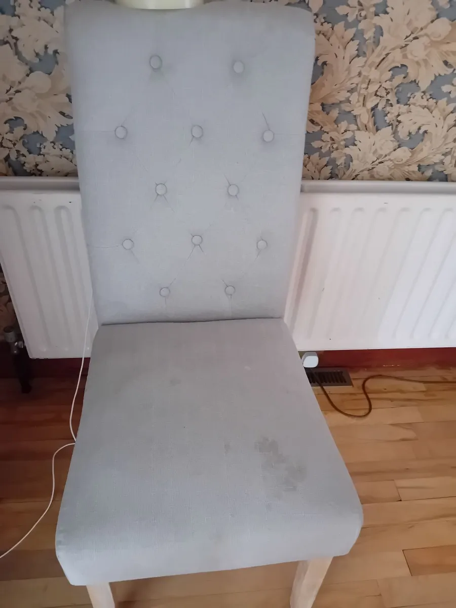 Kitchen chairs - Image 2