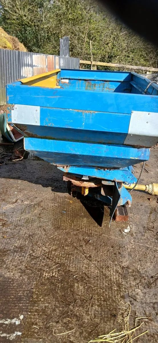 Bogballe fertiliser spreader - Image 4