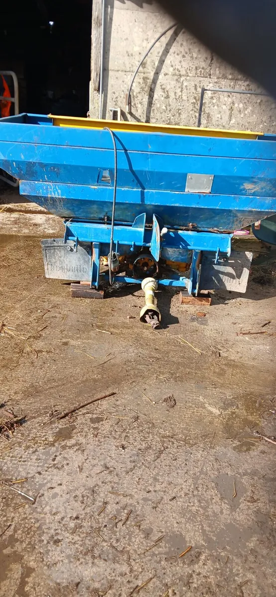 Bogballe fertiliser spreader - Image 1
