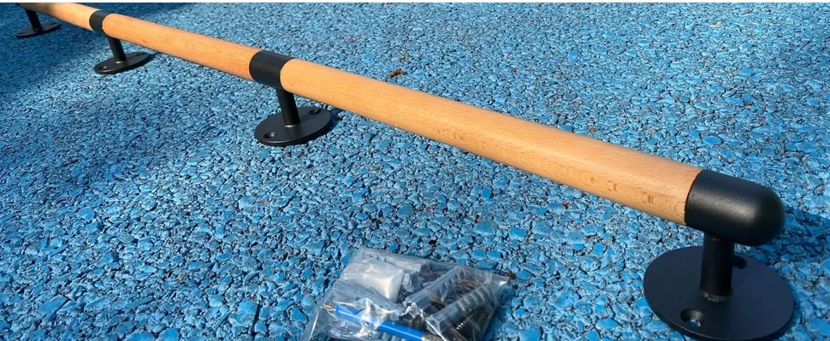 Staircase Handrail - Image 1