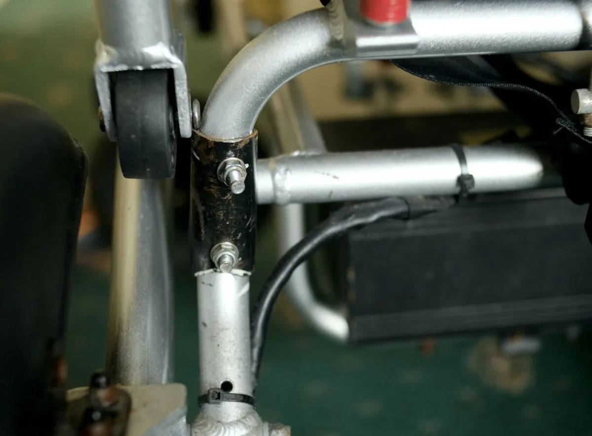 Electric Wheelchair - Image 2