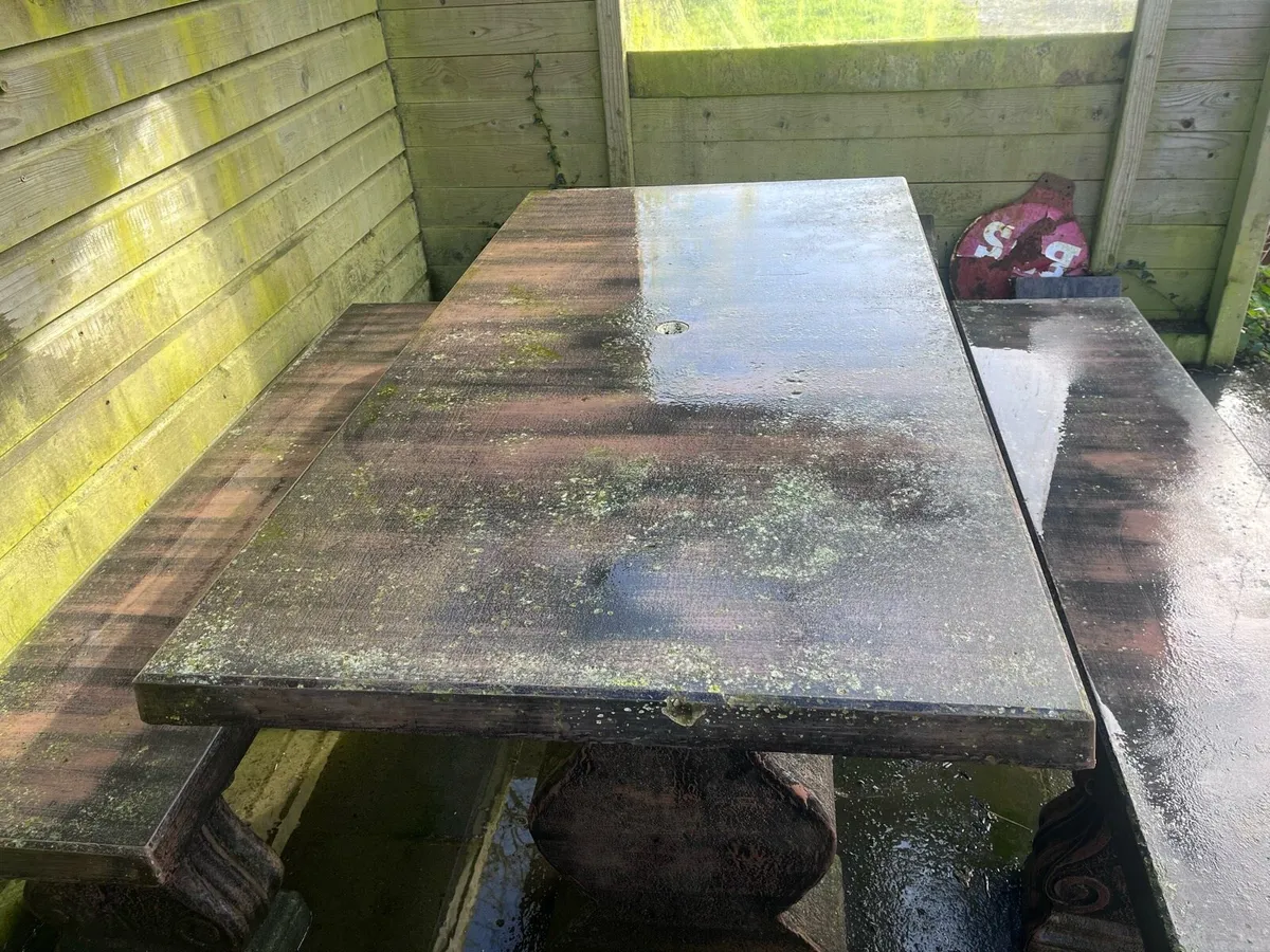 Stone garden furniture - Image 1