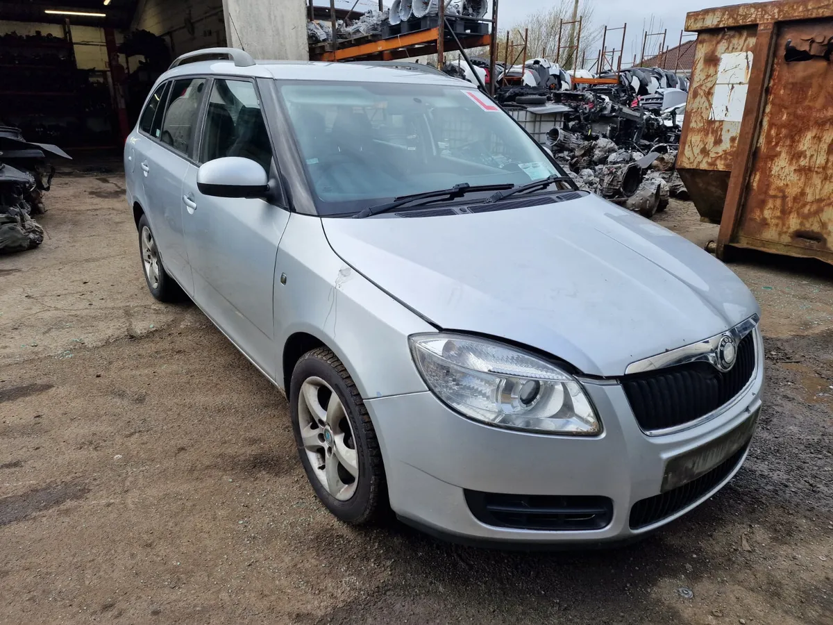 09 SKODA FABIA  1.4 TDI (BNV) FOR BREAKING - Image 2