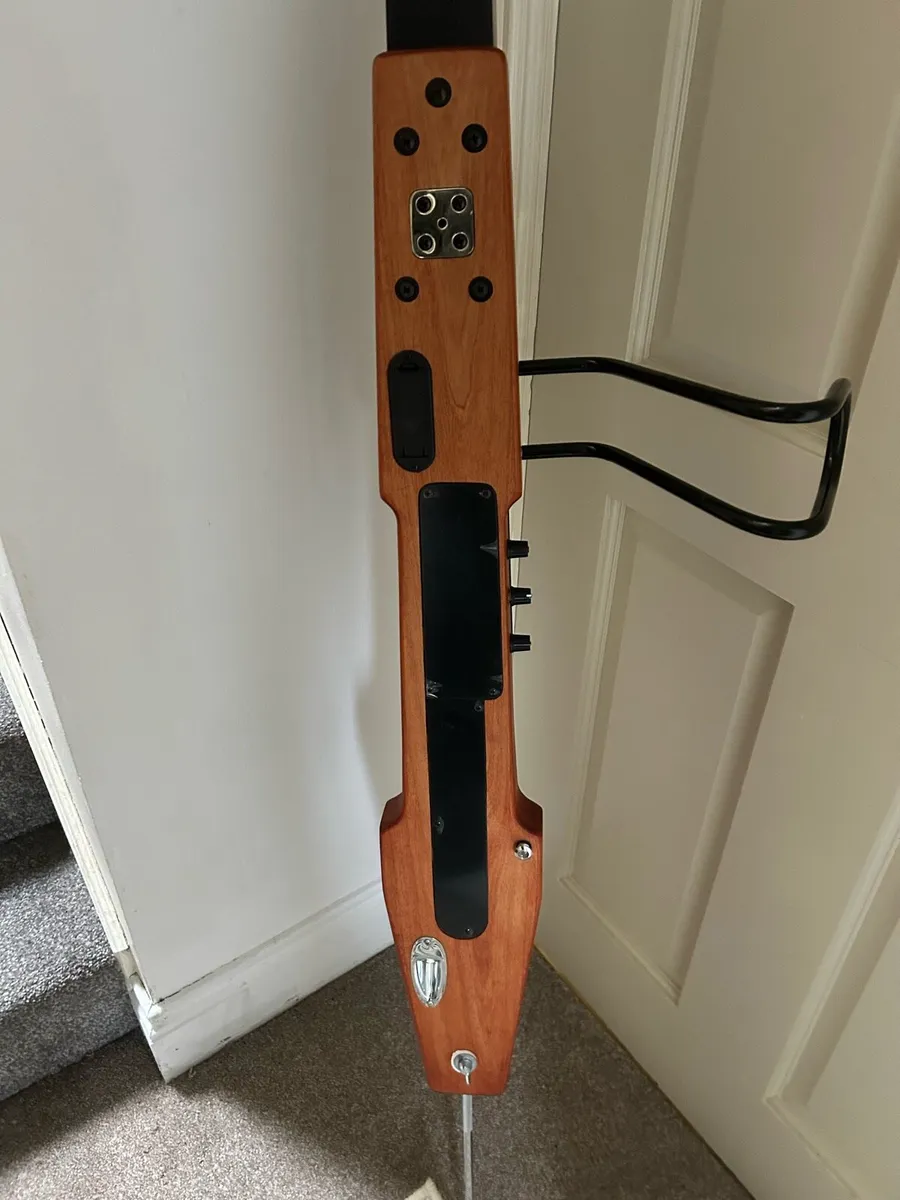 Aria SWB upright electric bass - Image 2