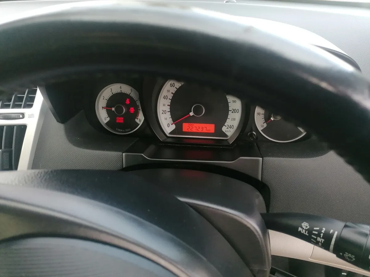 Kia Ceed 2010 - Image 3