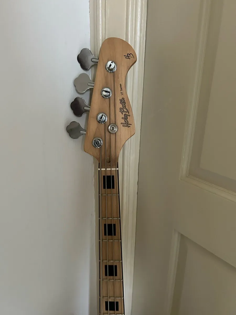 Harley Benton jazz bass - Image 2
