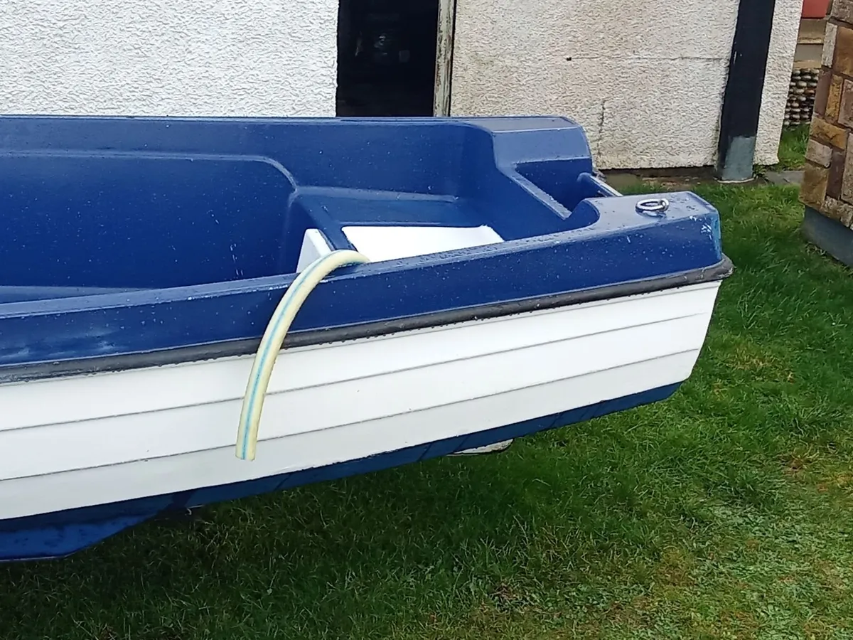 Boat/trailer and 2 engines - Image 4