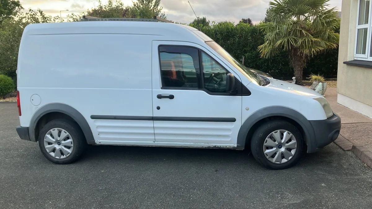 Ford Transit Connect - Image 1