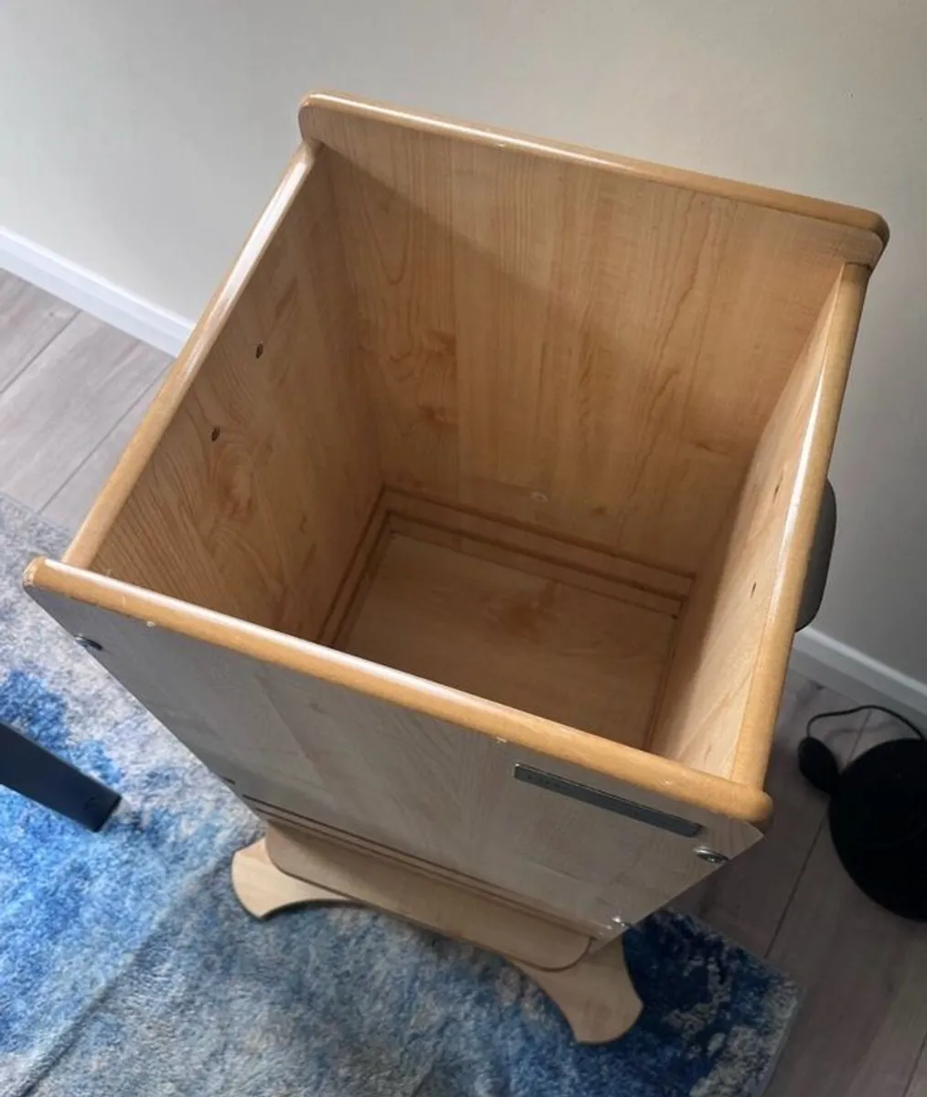 Little helper toddler tower - Image 3