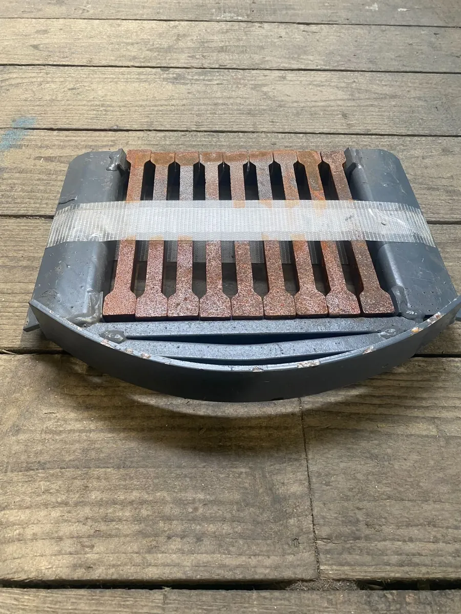 Grant Round Front Grate 16"