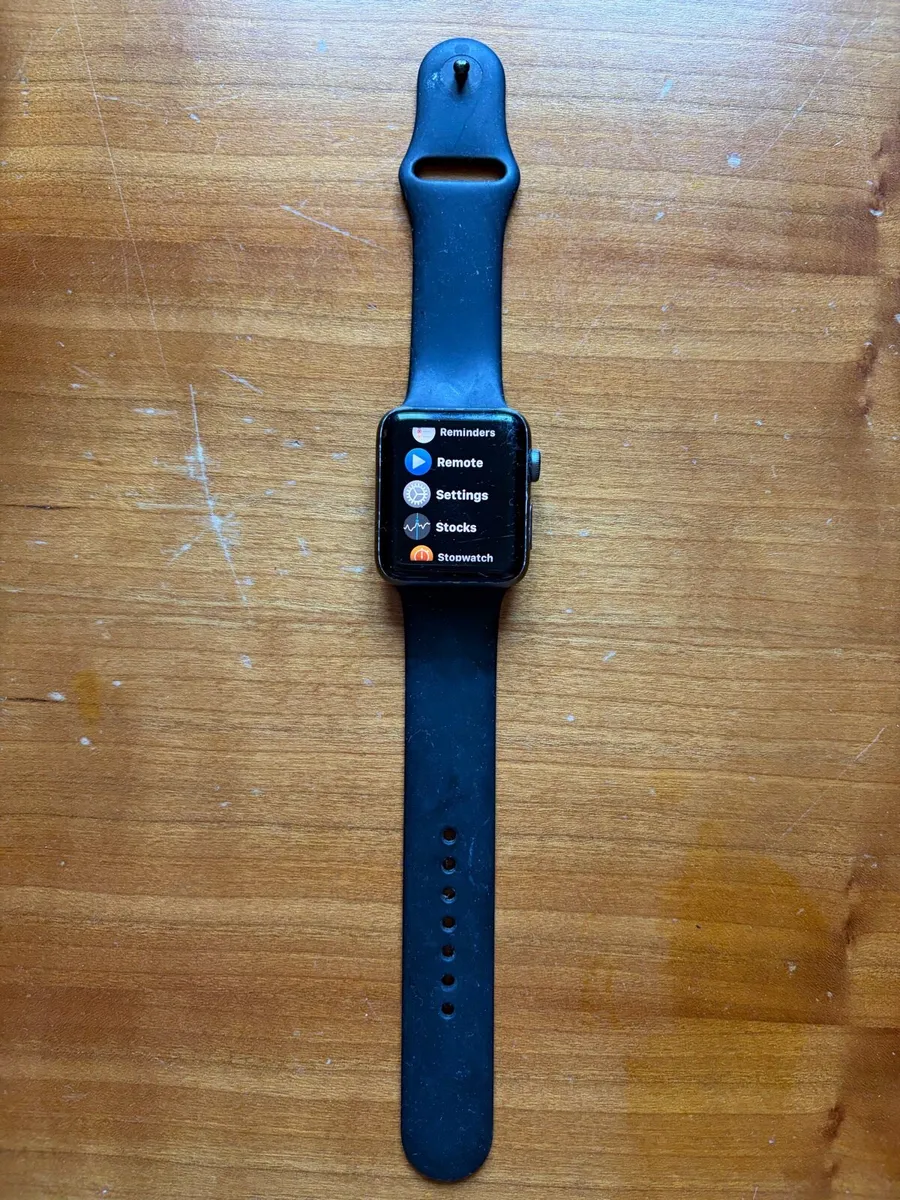 Apple Watch Series 2 — 42mm Aluminium - Image 4