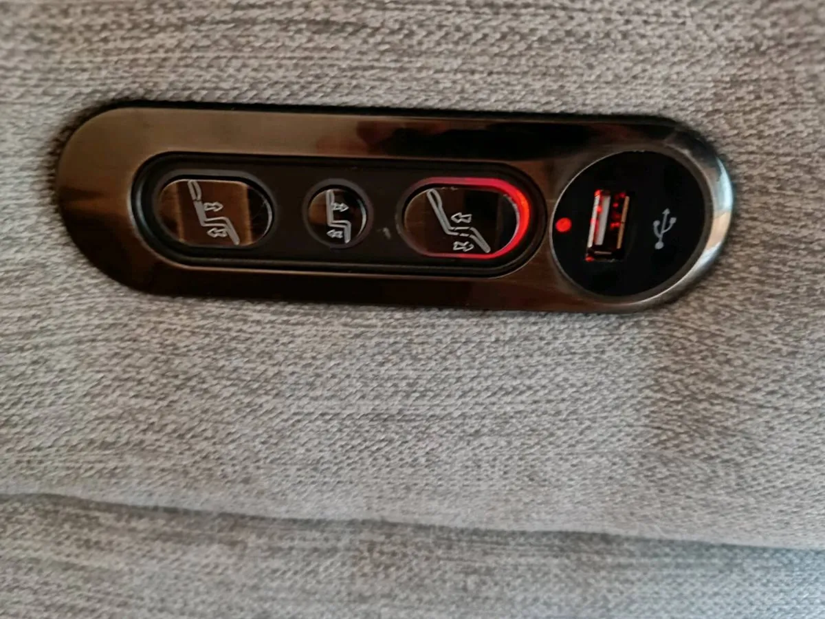 3 Seat Grey Power Recliner 2023 - Image 2