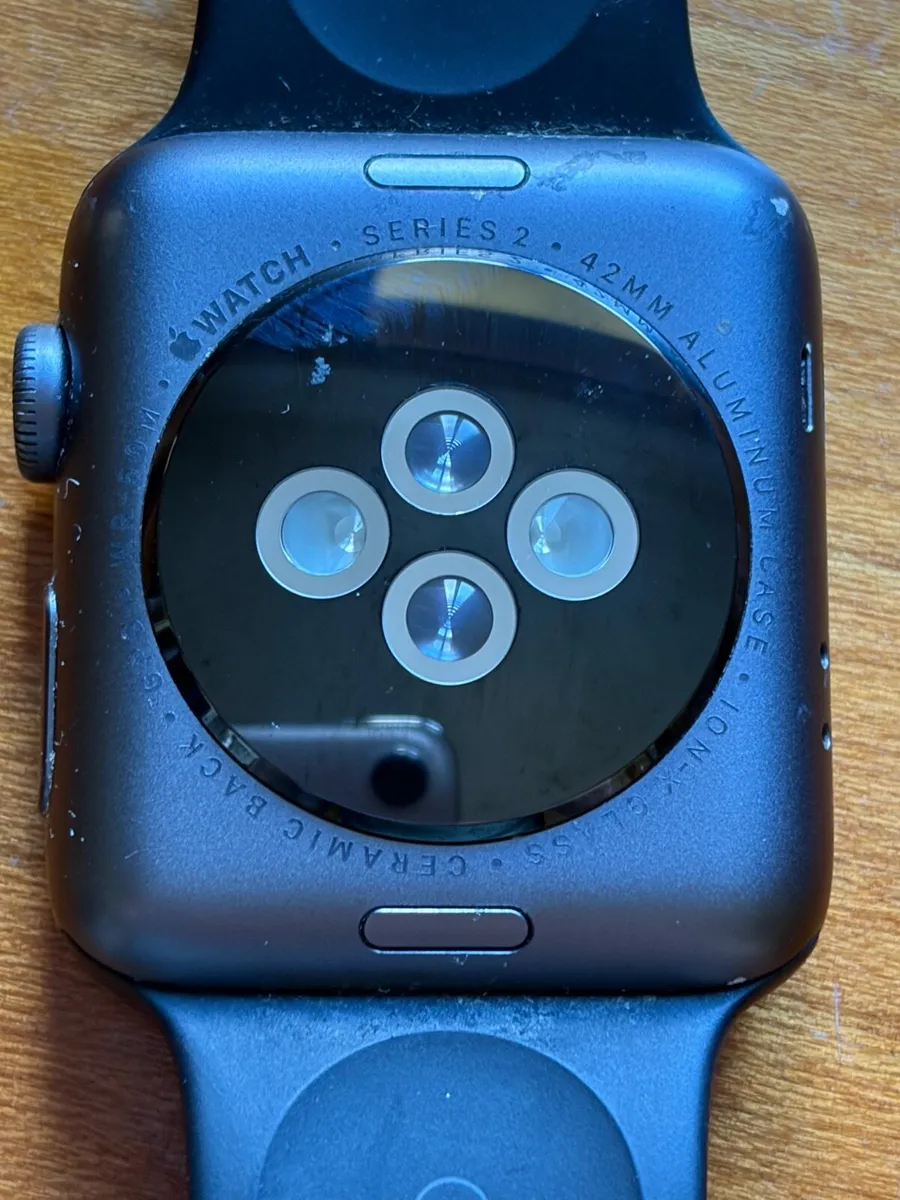 Apple Watch Series 2 — 42mm Aluminium - Image 3