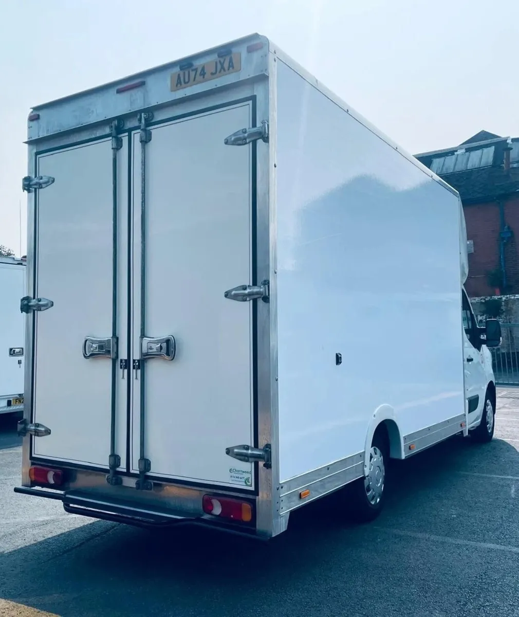 2024 Renault Master Luton Low Loader Box Van - Image 3