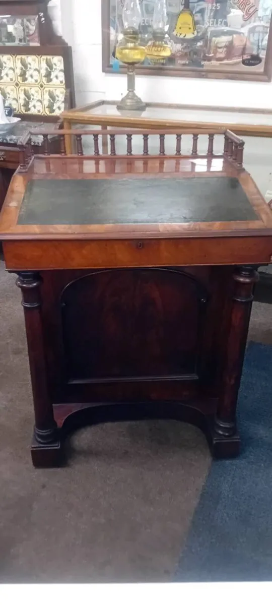 Georgian Era Clerks Writing Desk - Image 1