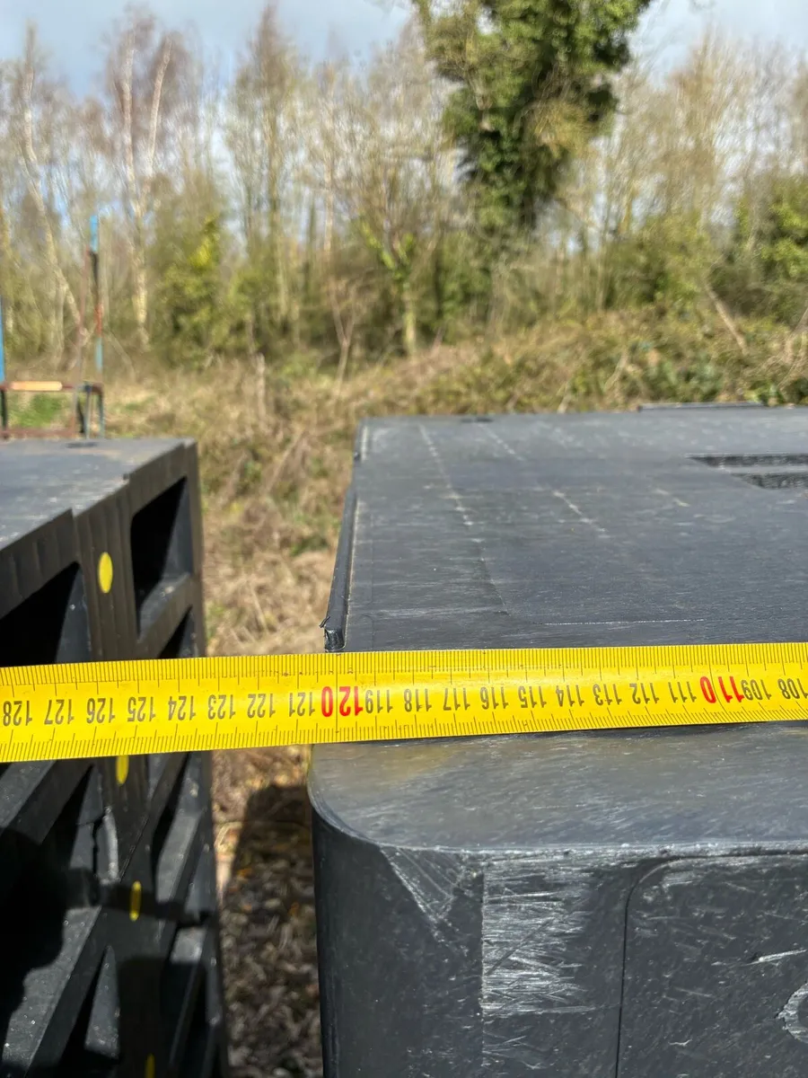 Plastic pallets - Image 3