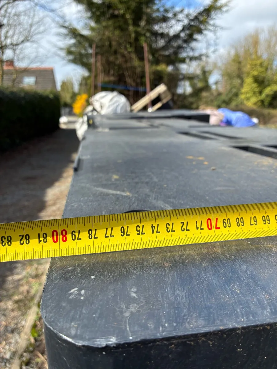 Plastic pallets - Image 4