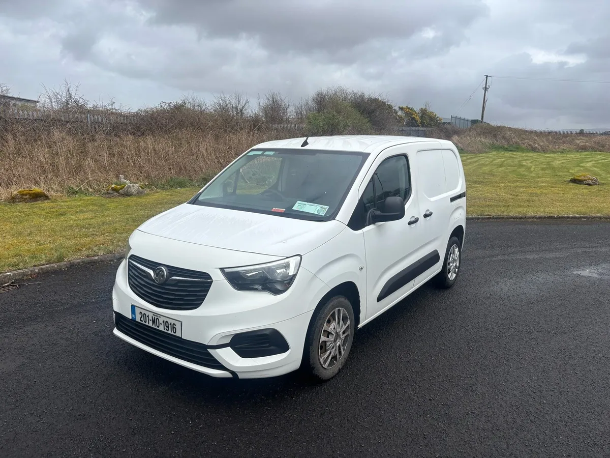 2020 Vauxhall Combo 1.5 Sportive ( NEW Model ) - Image 3