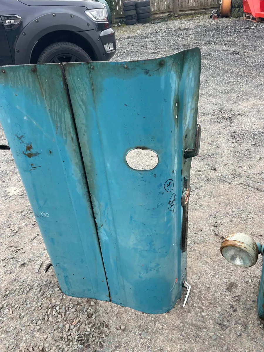 Ex European Fordson Nose, Bonnet, Mudguards - Image 3