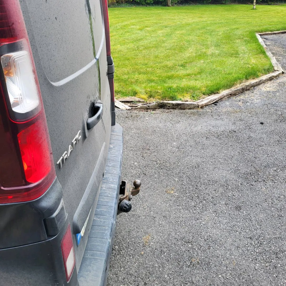 Renault trafic crew cab - Image 2