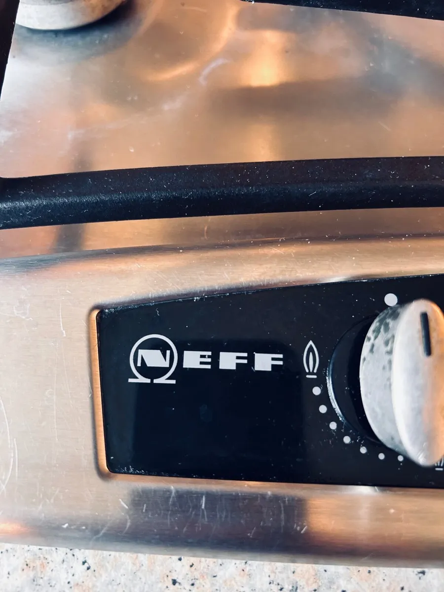 Kitchen with appliances - Image 1