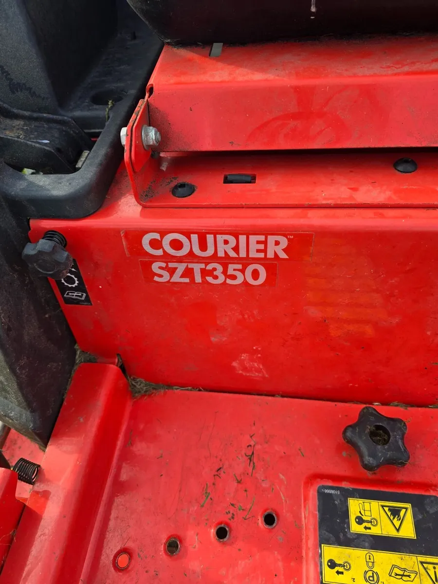 Simplicity SZT350 Zero-Turn Ride-On Lawnmower - Image 2