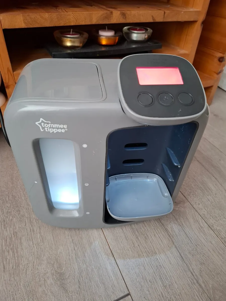 Tommee Tippee Perfect Preparation Day & Night - Image 1