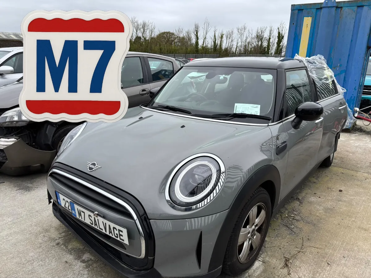 22 Mini Cooper 1.5 Petrol Auto 30km Starts - Image 1