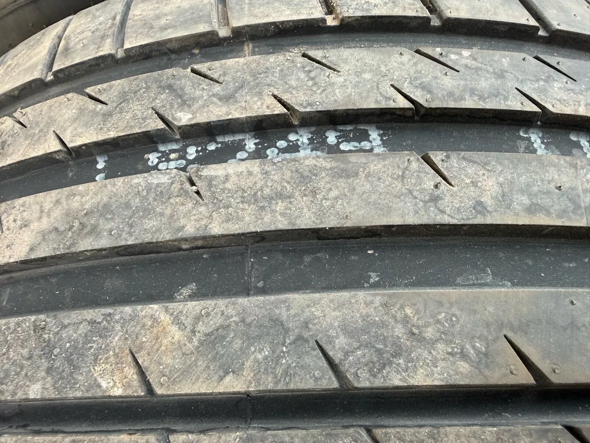 255/35R21 Tyres x4 - Image 4