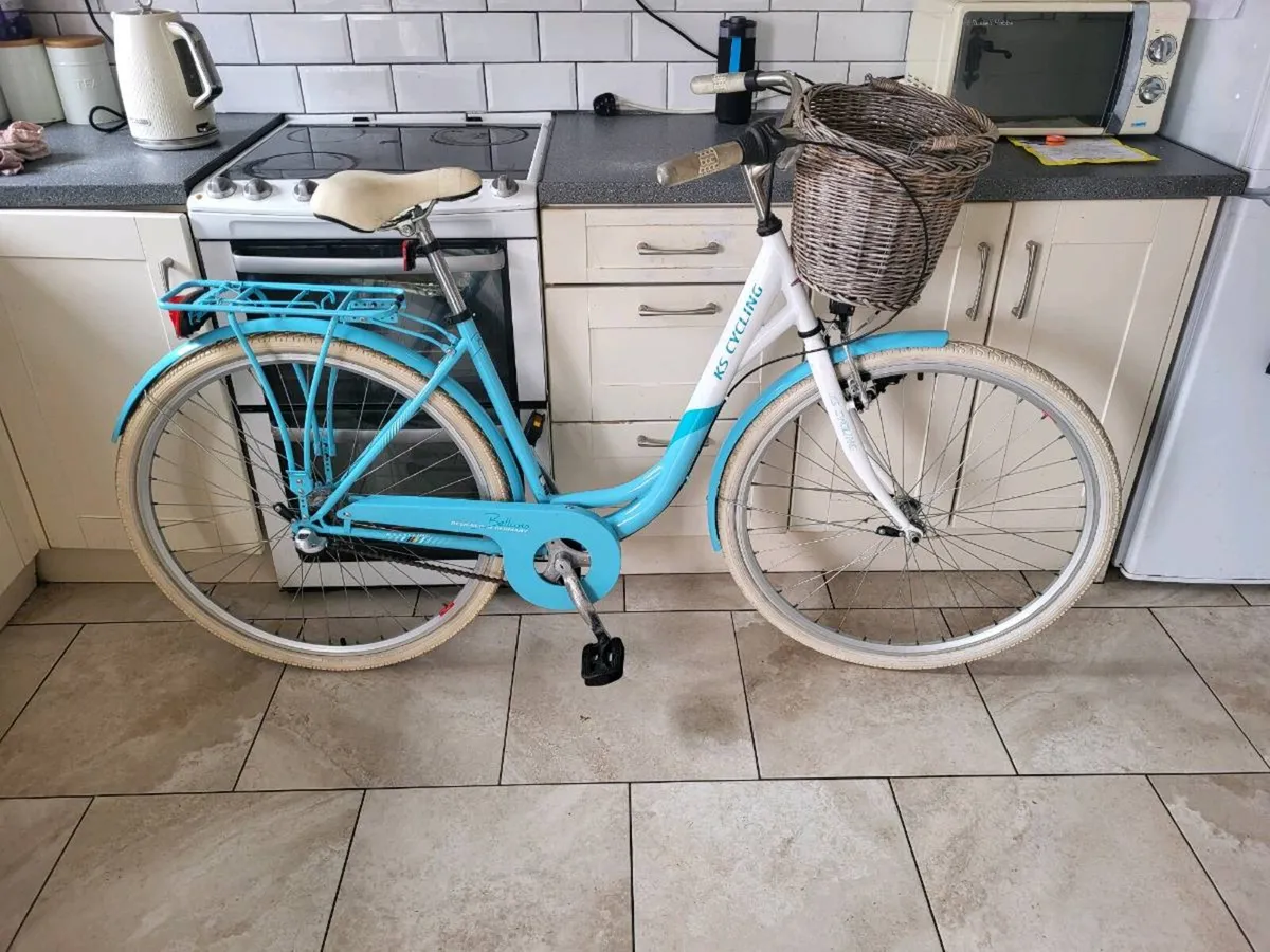 Ladies bike - Image 1