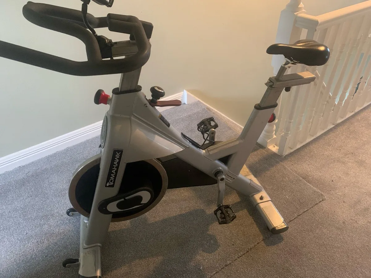 Exercise bike - Image 2