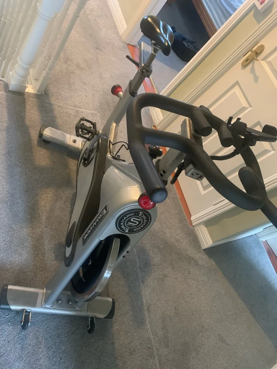 Exercise bike - Image 4