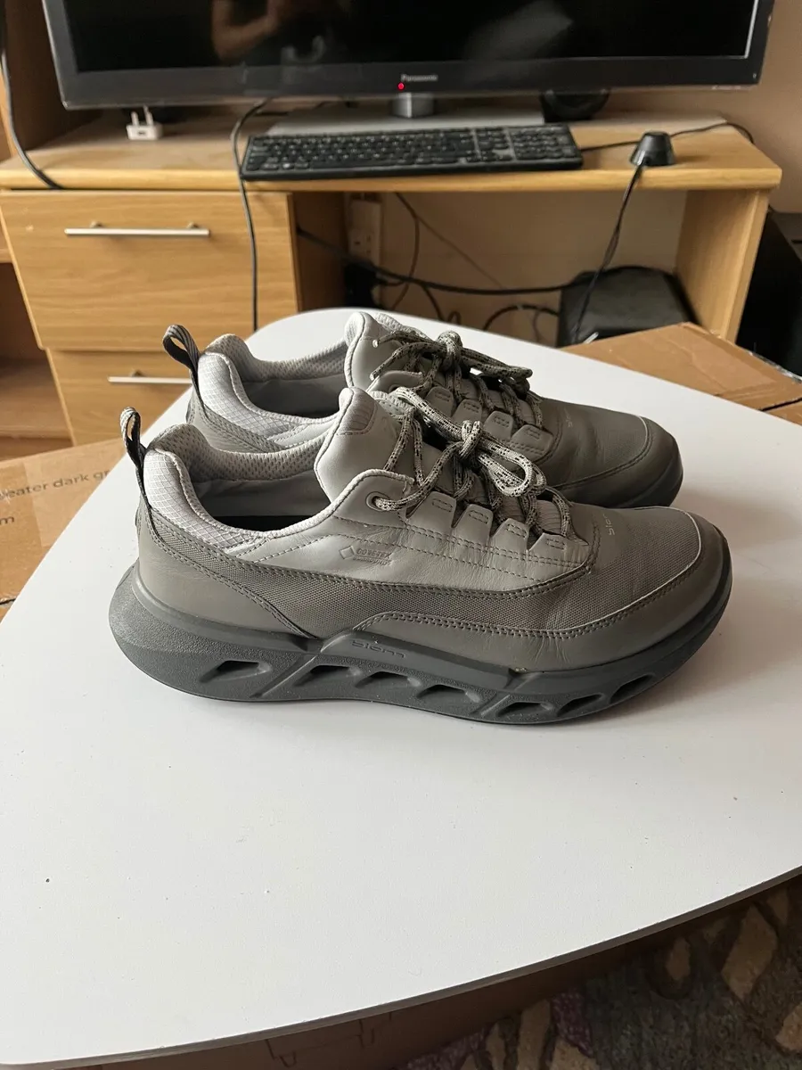 Ecco shoes - Image 1