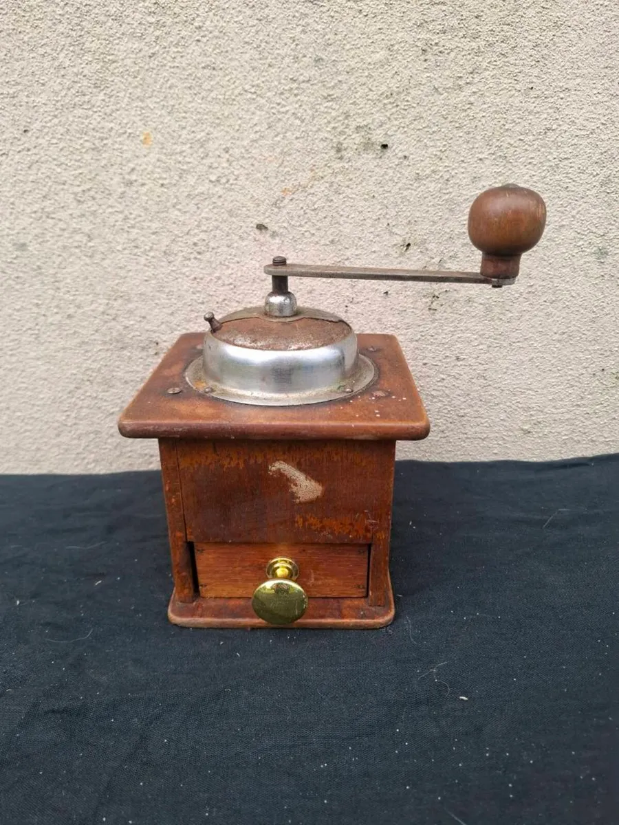 Old wood coffee grinder postage possible