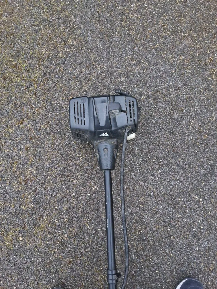 Two strimmers for sale petrol - Image 1