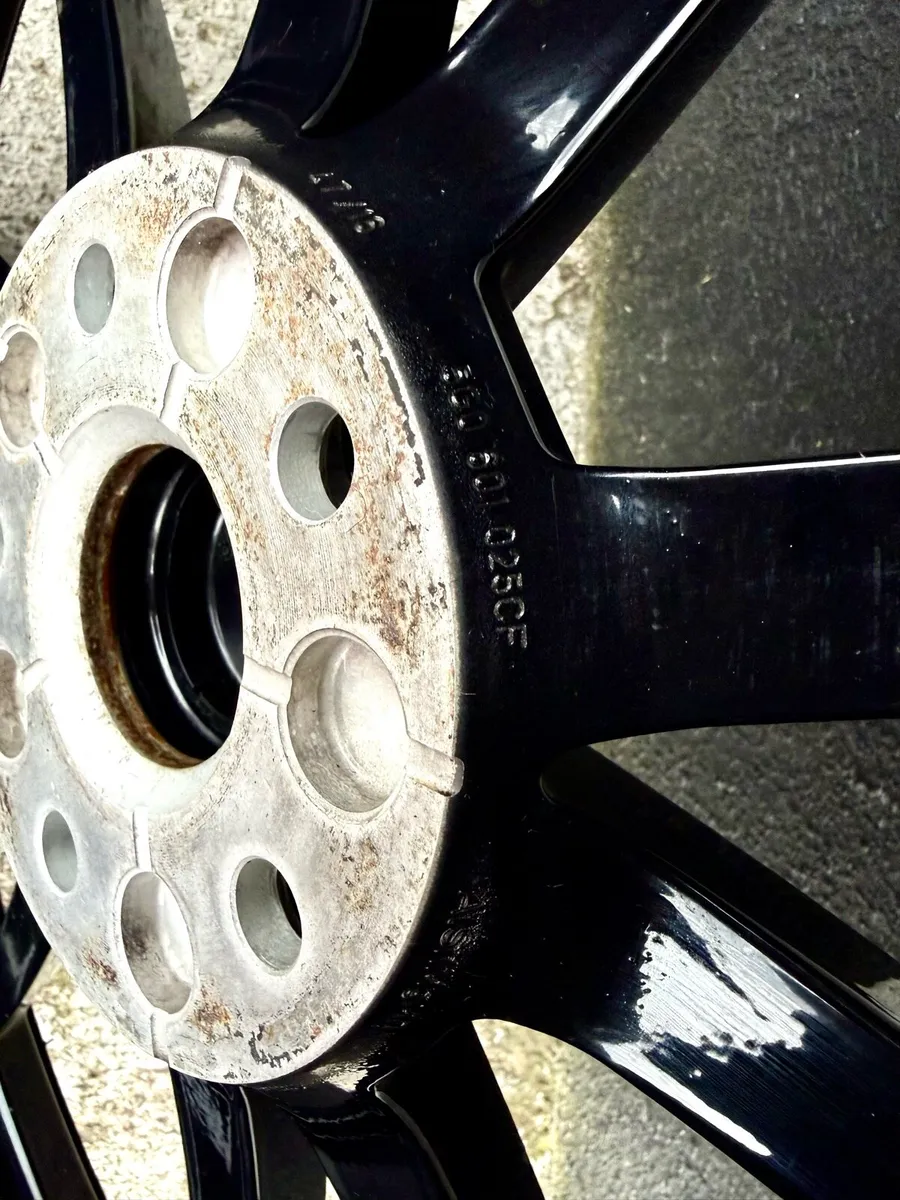 Vw golf gti clubsport Belvedere alloys - Image 3