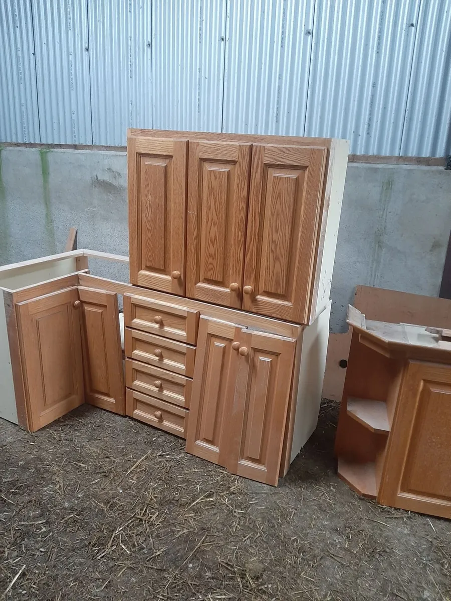 Kitchen unit - Image 1