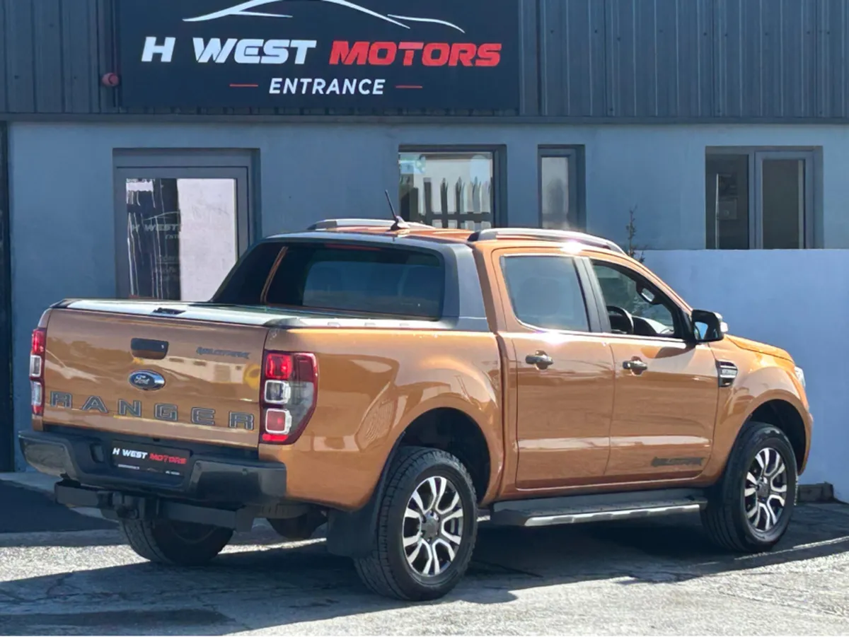 Ford Ranger WILDTRAK TDCI 4X4 - Image 3