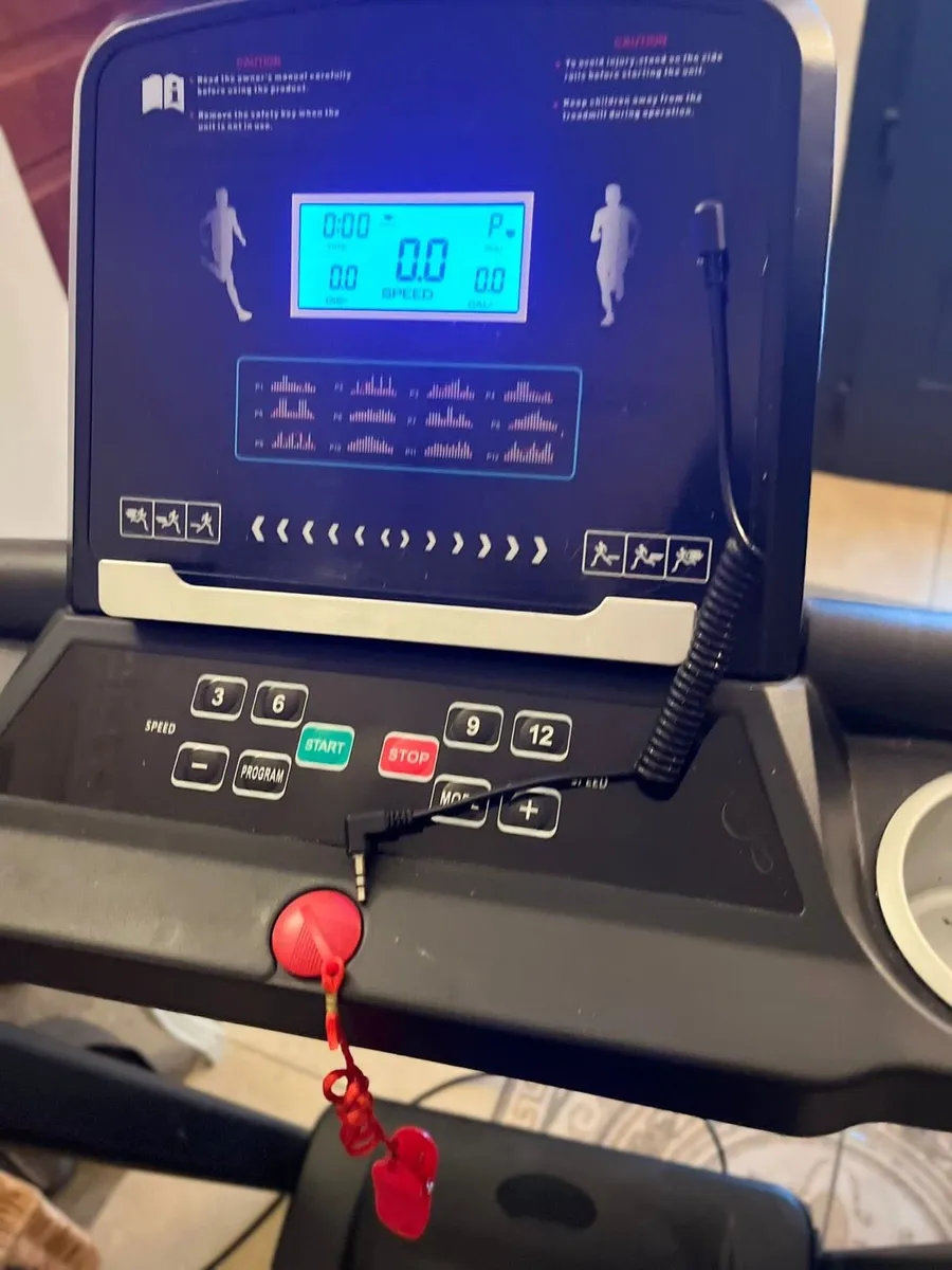 Treadmill - Image 2