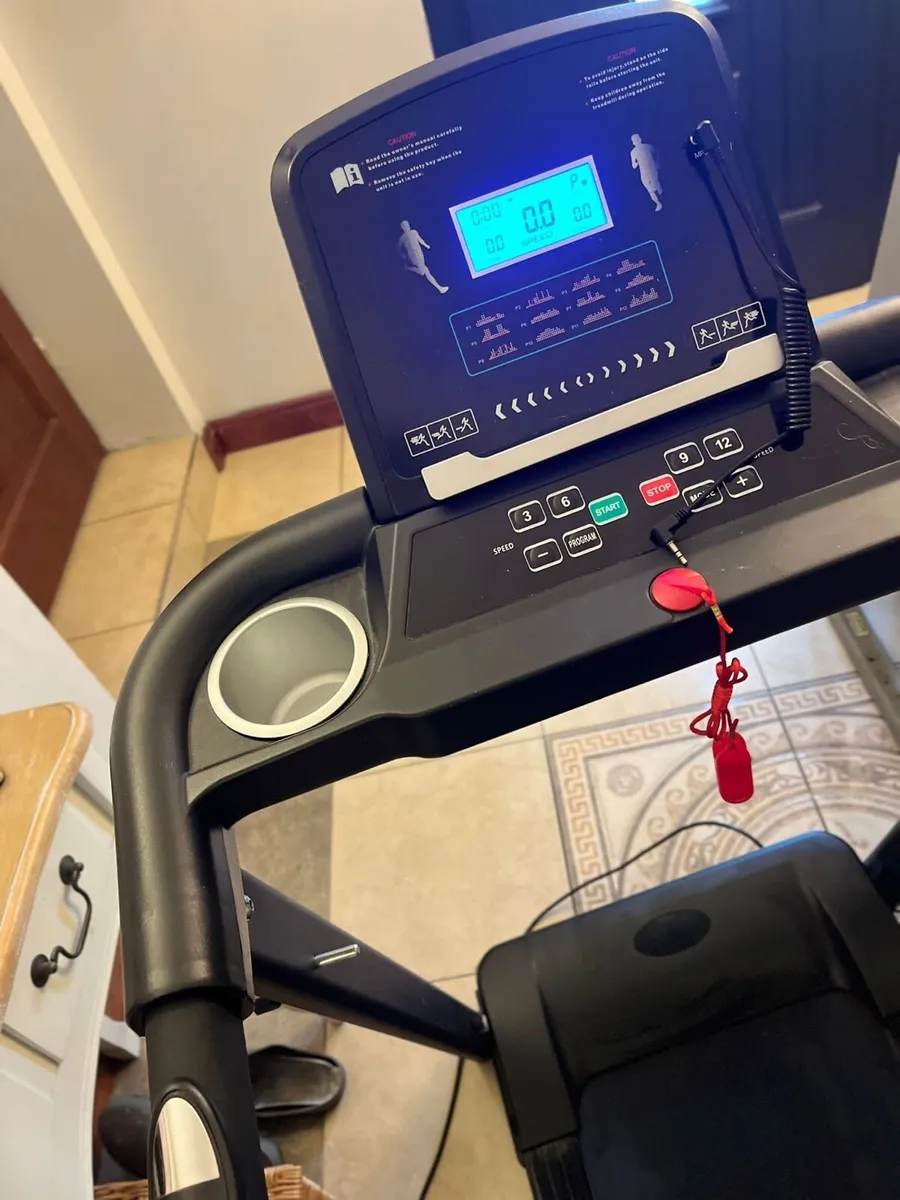 Treadmill - Image 4