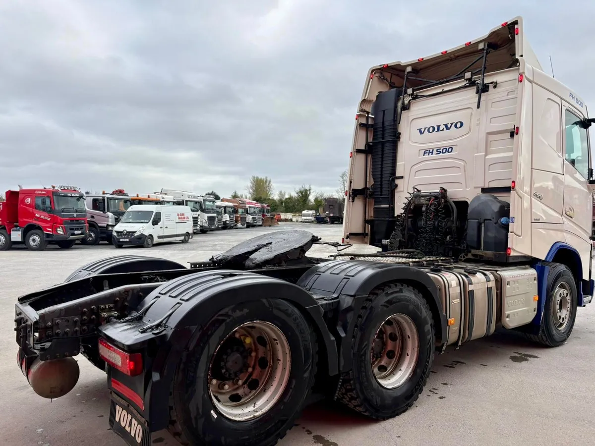 2017 Volvo FH500 6X2 TAG AXLE - Image 4