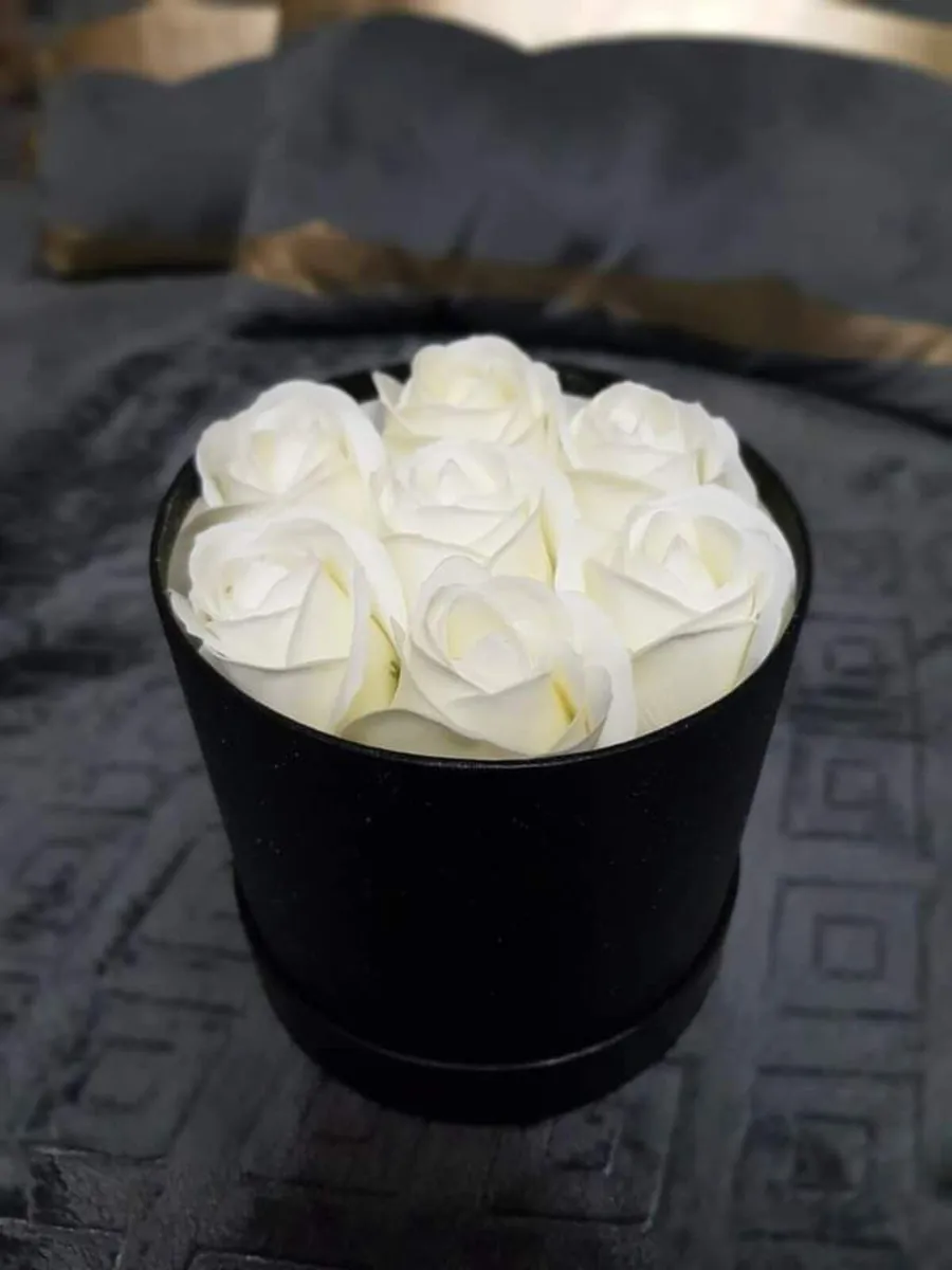 Flower box white,red - Image 4