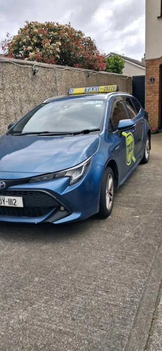 Taxi  rental - Image 3